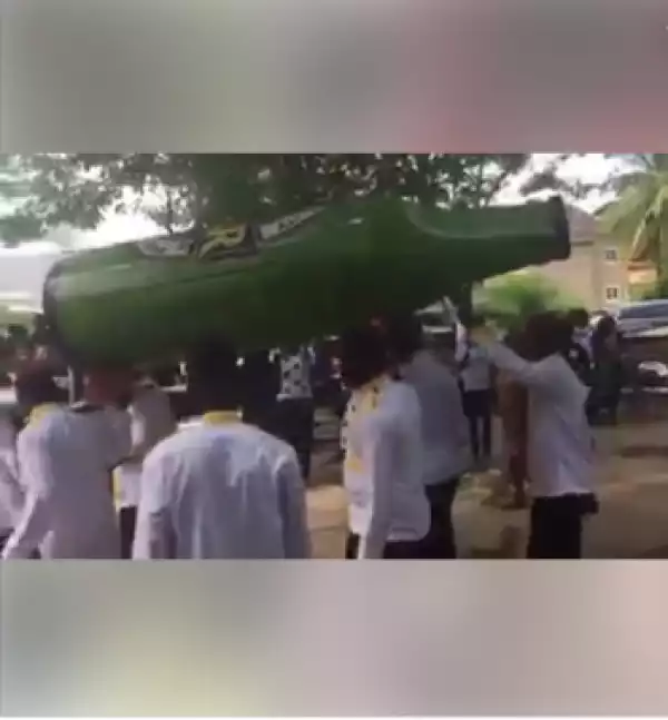 See Photos Of A Man Buried In ‘Star Beer’ Bottle Shaped Coffin (Photos)